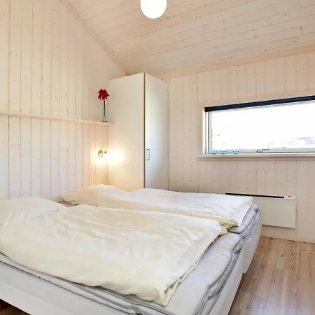 Casa de Férias 8 Person In Gro Enbrode *