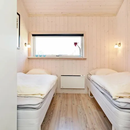 Casa de Férias 8 Person In Gro Enbrode